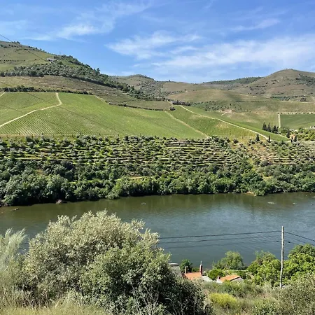 Casa Do Fiolhal In Douro Valley *