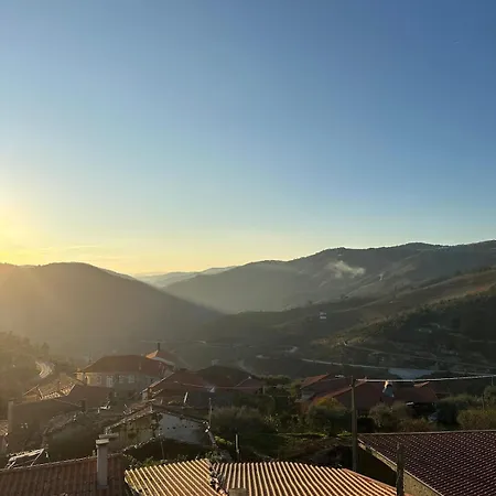 Casa Do Fiolhal In Douro Valley Дом отдыха Castanheiro